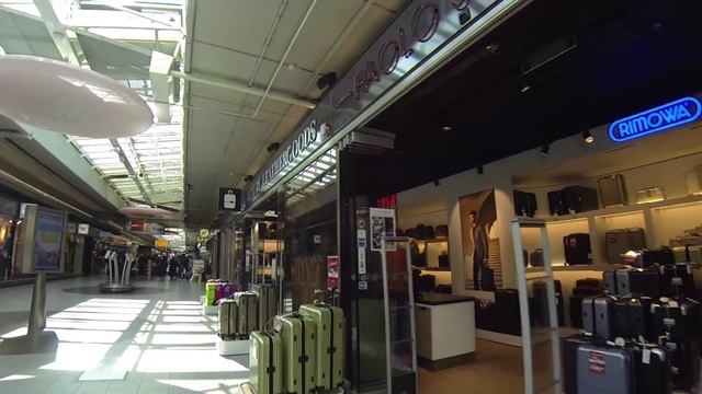 Aeroporto de Schiphol, Amsterdam, HOLANDA смотреть онлайн