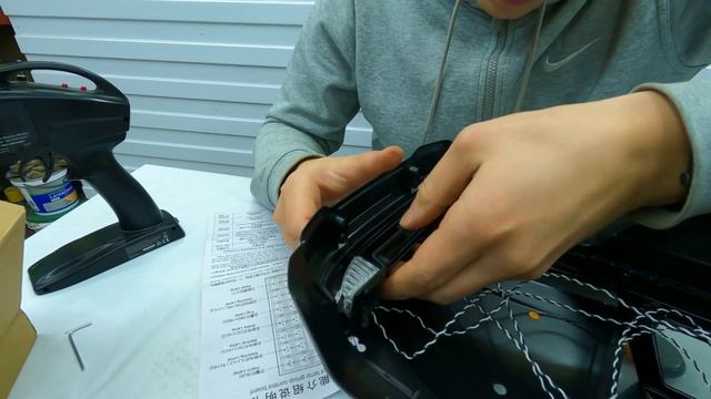 Установка комплекта светодиодного освещения | TRX-4 Mercedes-Benz G 500 4x4 смотреть онлайн