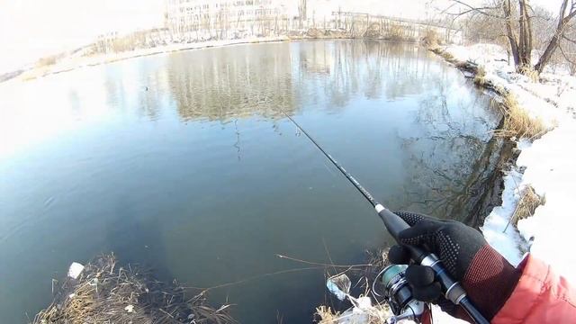 Субботняя рыбалка в черте Екатеринбурга. Видеоотчёт за 18/03/2017 смотреть онлайн