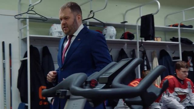 ПОДСЛУШАНО: МЫ ХОТИМ ПЕРЕЙТИ В СЛЕДУЮЩИЙ КРУГ! | «Омские Ястребы» выиграли серию с «Толпаром» | МХЛ смотреть онлайн
