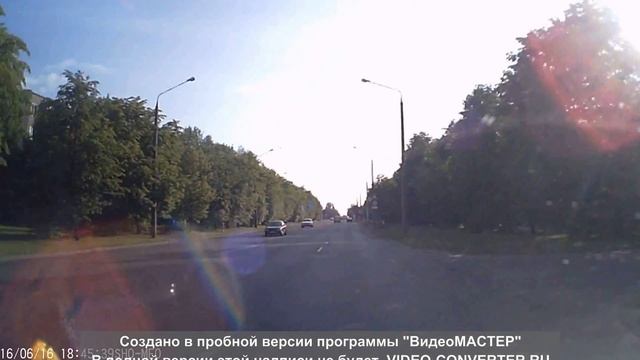 Дети на велосипеде у дороги!(Бобруйск) смотреть онлайн