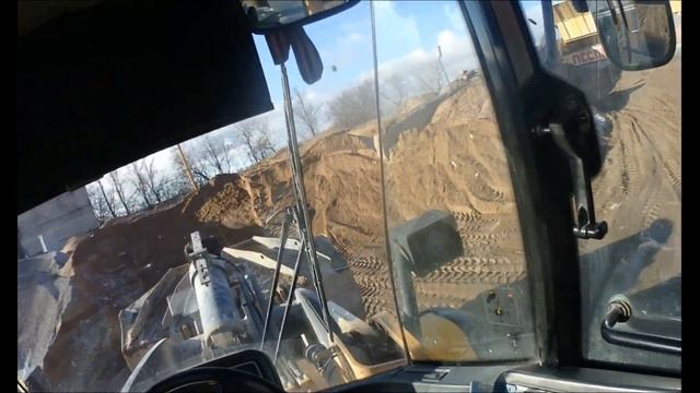 Управление фронтальным погрузчиком смотреть онлайн