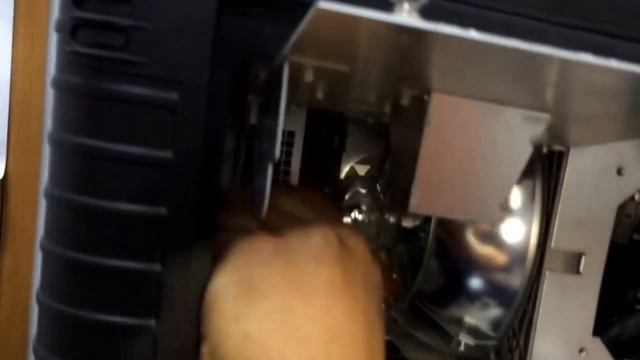 как заменить, установить, поставить лампу на проекторе кристи Christie Solaria One, cp 2208, 2210 смотреть онлайн