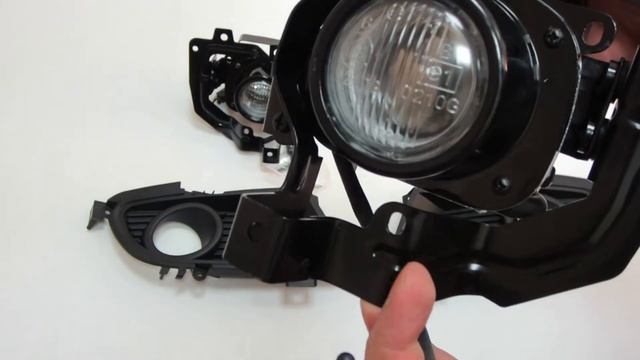 Фары противотуманные Mitsubishi Lancer 9 2000-2007 (HY 306)