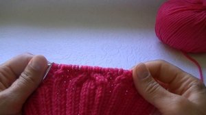 Вяжем шапку с косами