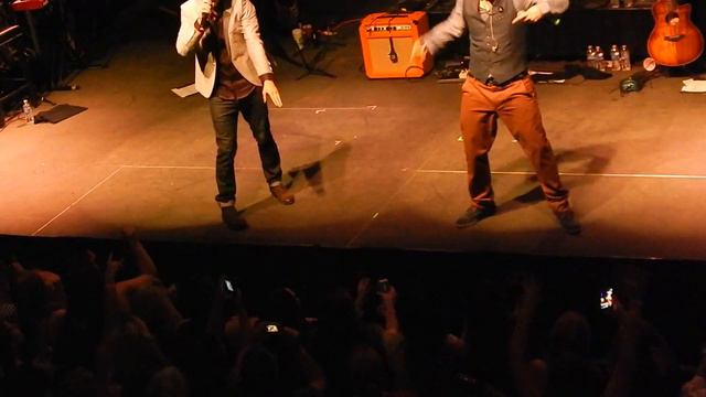 Nick & Knight - The Right Stuff / Larger Than Life - Louisville смотреть онлайн