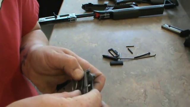Walther G22 assembly and disassembly смотреть онлайн