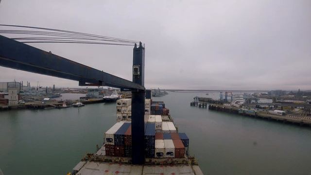 Timelapse: Из Европы в Африку на контейнеровозе. Europe to Africa Onboard Container ship. смотреть онлайн