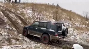 Митсубиси Паджеро 2. Первый год эксплуатации. Зима 33 дюйма. Лето 35 дюймов.