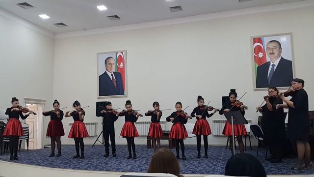 "Гамма-джаз" Е.Медведовский - "Violin" Ансамбль скрипачей школы №3 имени Саида Рустамова г. Сумгаит смотреть онлайн