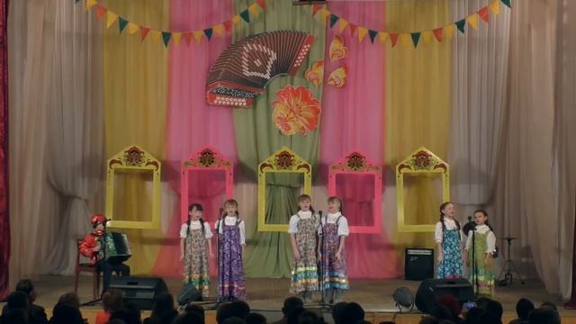 Фольклорный ансамбль "Околица" Шарканская Детская школа искусств смотреть онлайн