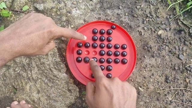 brainvita or peg solitaire solution