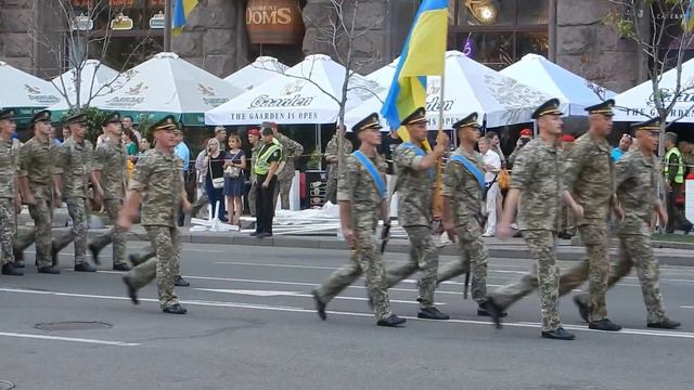 Kiev Military Parade - August 2018 смотреть онлайн