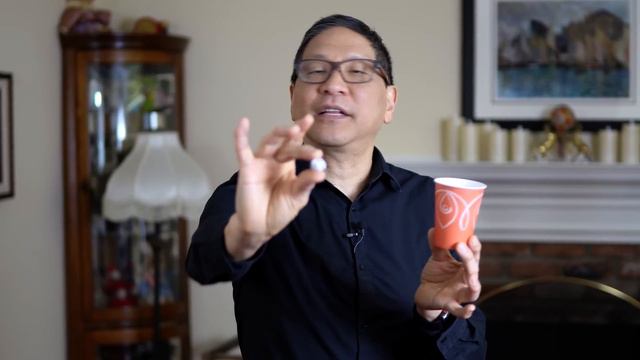 Learn 5 Easy Magic Tricks for Kids - Transform, Vanish, Suspend, and More #easymagictricksforkids смотреть онлайн