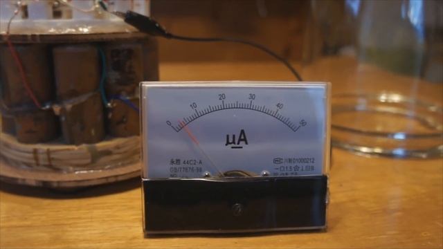 100 Year Motor Crystal Cell + EZ Spin Combo смотреть онлайн
