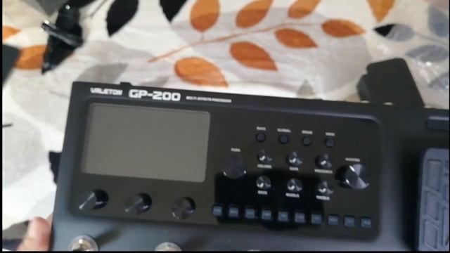 ?Valeton GP-200 Unboxing ? смотреть онлайн