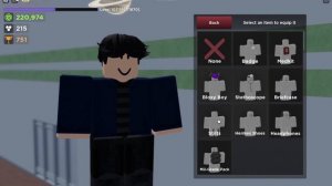 HOW TO EQUIP ITEMS IN EVADE