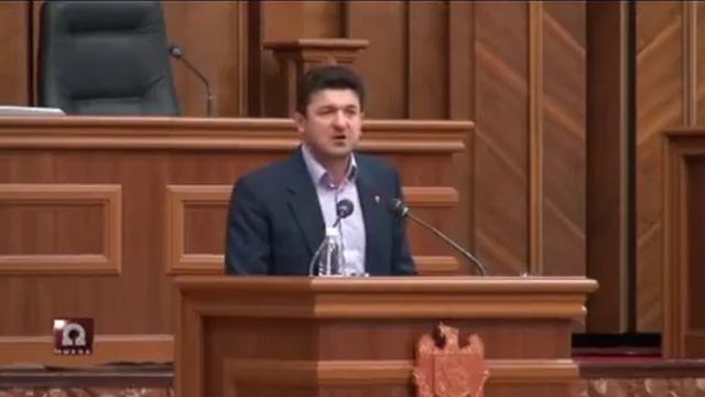 Юрий Мунтян разоблачает антимолдавскую банду во власти смотреть онлайн