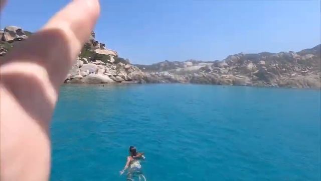Snorkeling around the Maddalena Archipelago | Sardinia, Italy смотреть онлайн