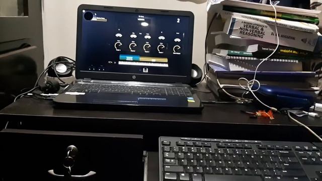 Hp Laptop with Vienna Strings #samson #music #keybord смотреть онлайн
