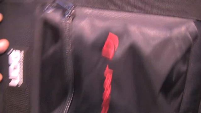 UDG Pioneer CDJ-2000/900/850 Soft Bag | agiprodj.com - NAMM 2011 смотреть онлайн