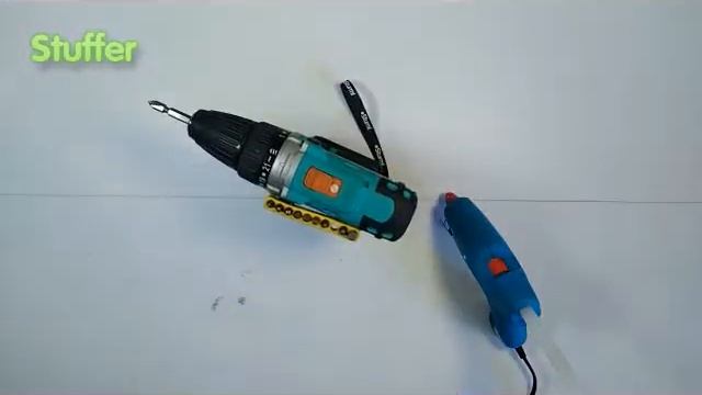 Апгрейд шуруповерта. Магниты и биты. Screwdriver upgrade Magnets and bits. смотреть онлайн