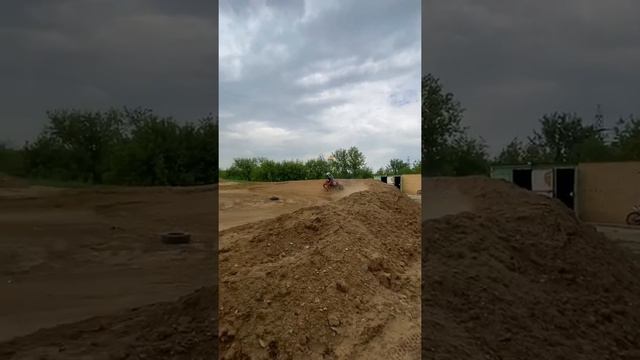 #motocrossvideo #мотокросс #Дзержинский #zrt_school #лето смотреть онлайн