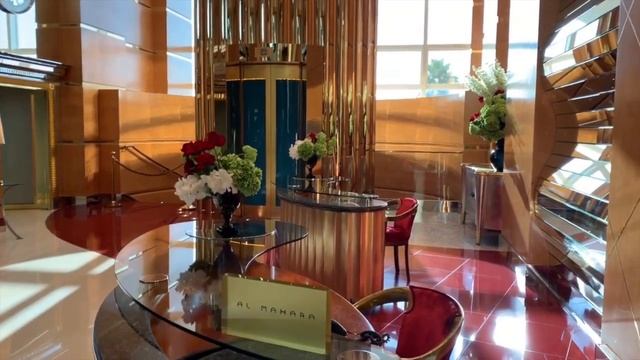 Burj Al Arab Hotel Review | 7 Star Hotel Review in Dubai Attractions смотреть онлайн