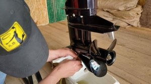 Замена масло в редукторе лодочного мотора TOHATSU 18