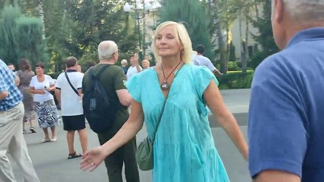 КОЛО МЛИНУ, КОЛО ВОЗУ! 27 АВГУСТА 2023 ТАНЦЫ ХАРЬКОВ УКРАИНА смотреть онлайн