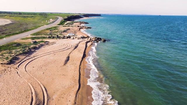 Рядом с Керчью в сторону поселка Заветное смотреть онлайн