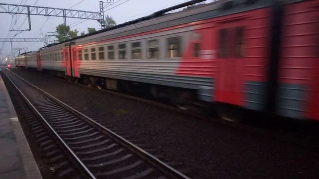 Электропоезд эт2м-048 Следует с резервом Колпино смотреть онлайн
