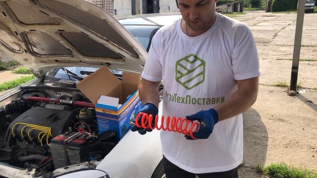 Компрессор автомобильный 12В; 300Вт; 85л/мин смотреть онлайн