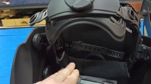 В чем отличие дорогой и дешёвой сварочной маски и есть ли смысл переплачивать?