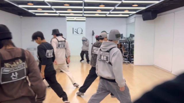 에이티즈 (ATEEZ) - Silver Light BBT Choreo