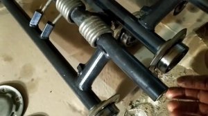 Обслуживания катков снегохода