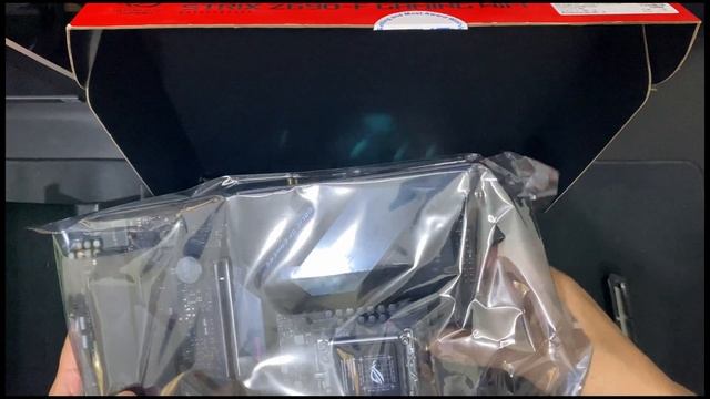 ASUS ROG STRIX Z690-F Gaming WIFI | Motherboard | Unboxing | Intel 12th & 13th Generation Support смотреть онлайн
