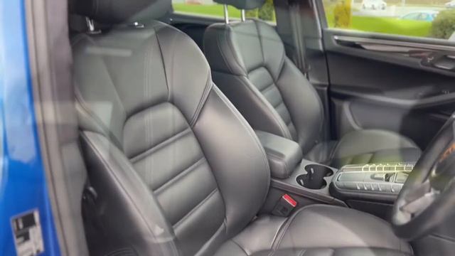 Macan Turbo Porsche Macan Turbo with Performance Pack - Sapphire Blue Metallic смотреть онлайн