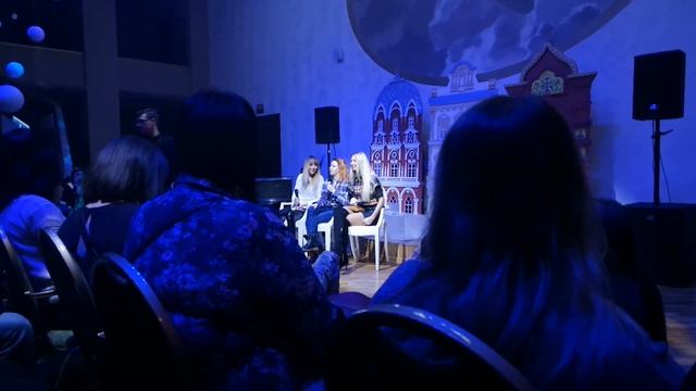 Фан встреча с экс Ранетками.Лера,Лена и Женя смотреть онлайн