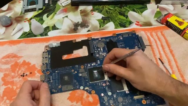 Чистка ACER V3-731 смотреть онлайн
