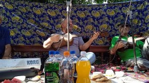 Хочи Сабзали Эй дуст сари манзили ту зор бигирям