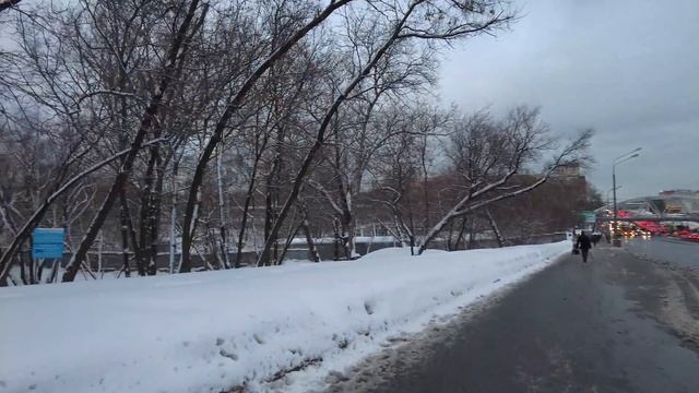 Пересадка с Нагатинской на Верхние Котлы. Всё так плохо? смотреть онлайн