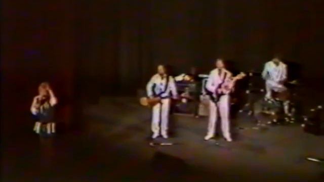 Lepa Brena - Sta ti je - (Australia, 1985) смотреть онлайн