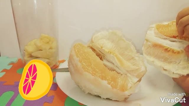Помело/Куклы готовят фруктовый смузи/#StayHome And Cook #WithMe
