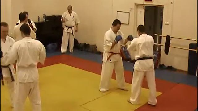 Разбив по уровням - Smashing Through The Levels