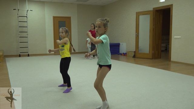 A Fun Dance Lesson смотреть онлайн