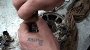 Снятие генератора с Калины и дефектовка.