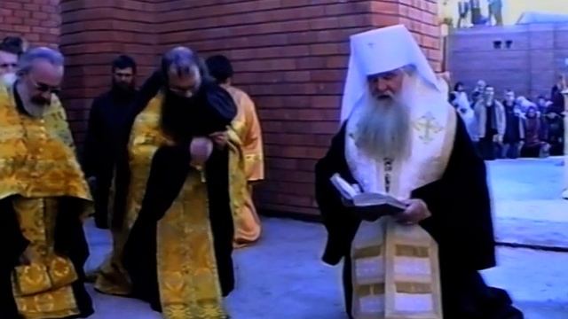 Октябрь 2007. Храм Святого Иоанна. Закладка камня в основание нового храма. смотреть онлайн