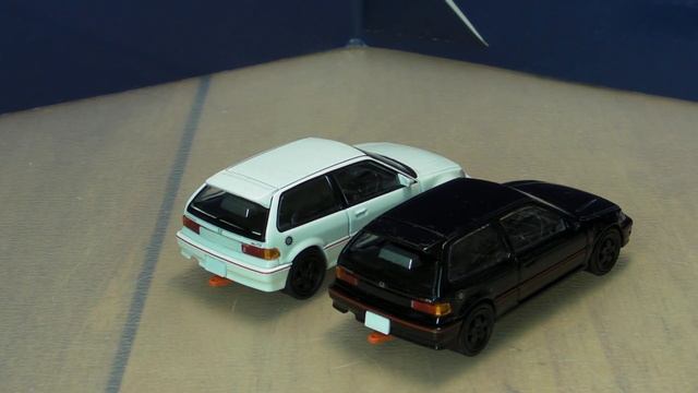 TLV NEO Honda Civic SiRII EF9 Group A (Black&White)開箱 смотреть онлайн