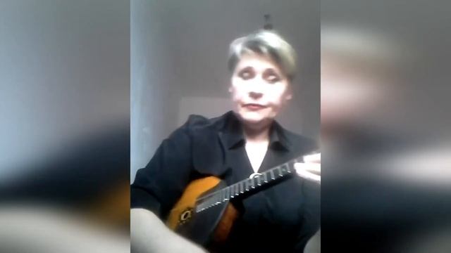 "Правильная постановка рук на домре" видео-урок преподавателя Денницына В.Н. смотреть онлайн